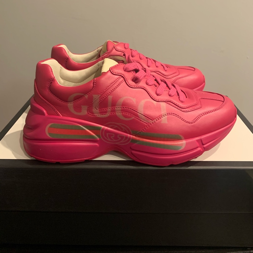 Gucci Women’s Sneakers size 37 1/2